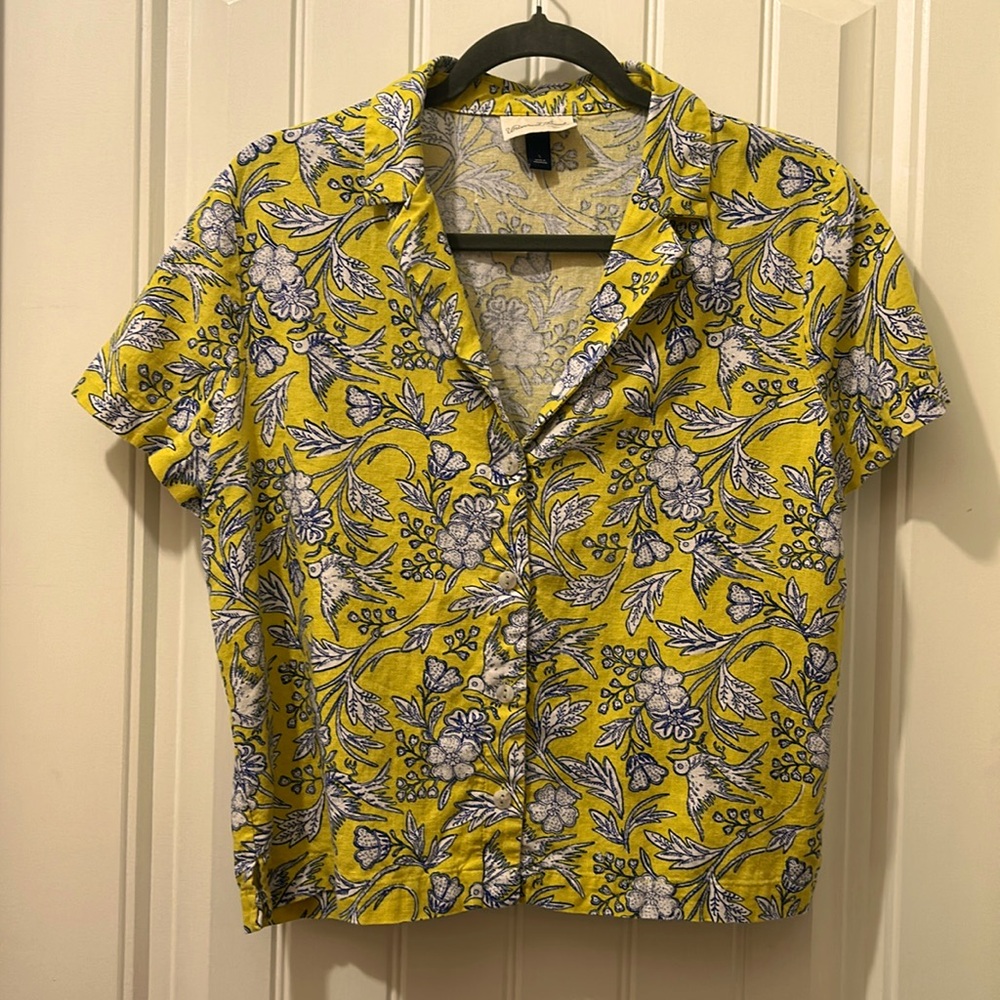 Universal Thread Button Down Short Sleeve Shirt